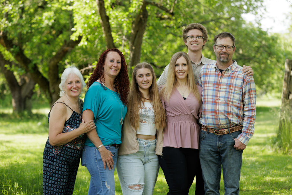 PRvvUmc9VOKZ-Family_061123_0069