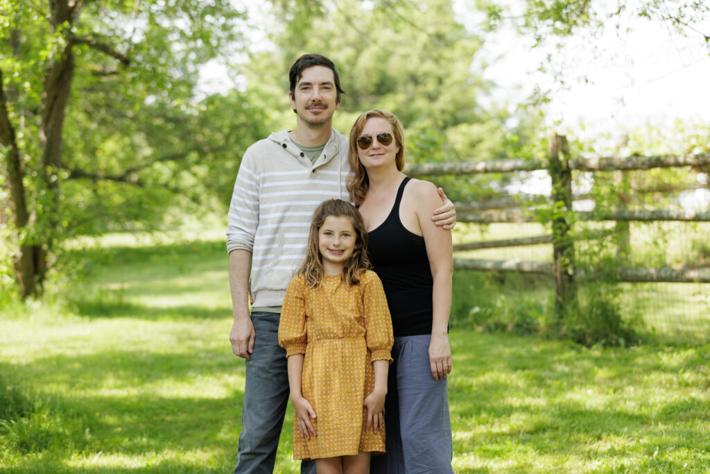 fXQ1eIVEOKbM-Family_061123_0145