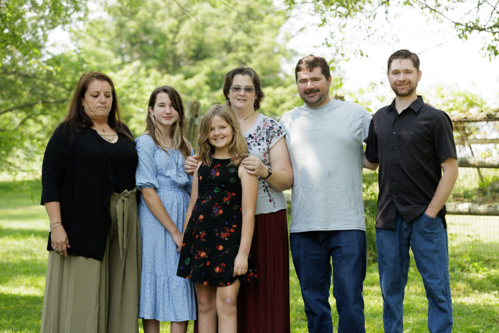 pVyvf2ENZPui-Family_061123_0178